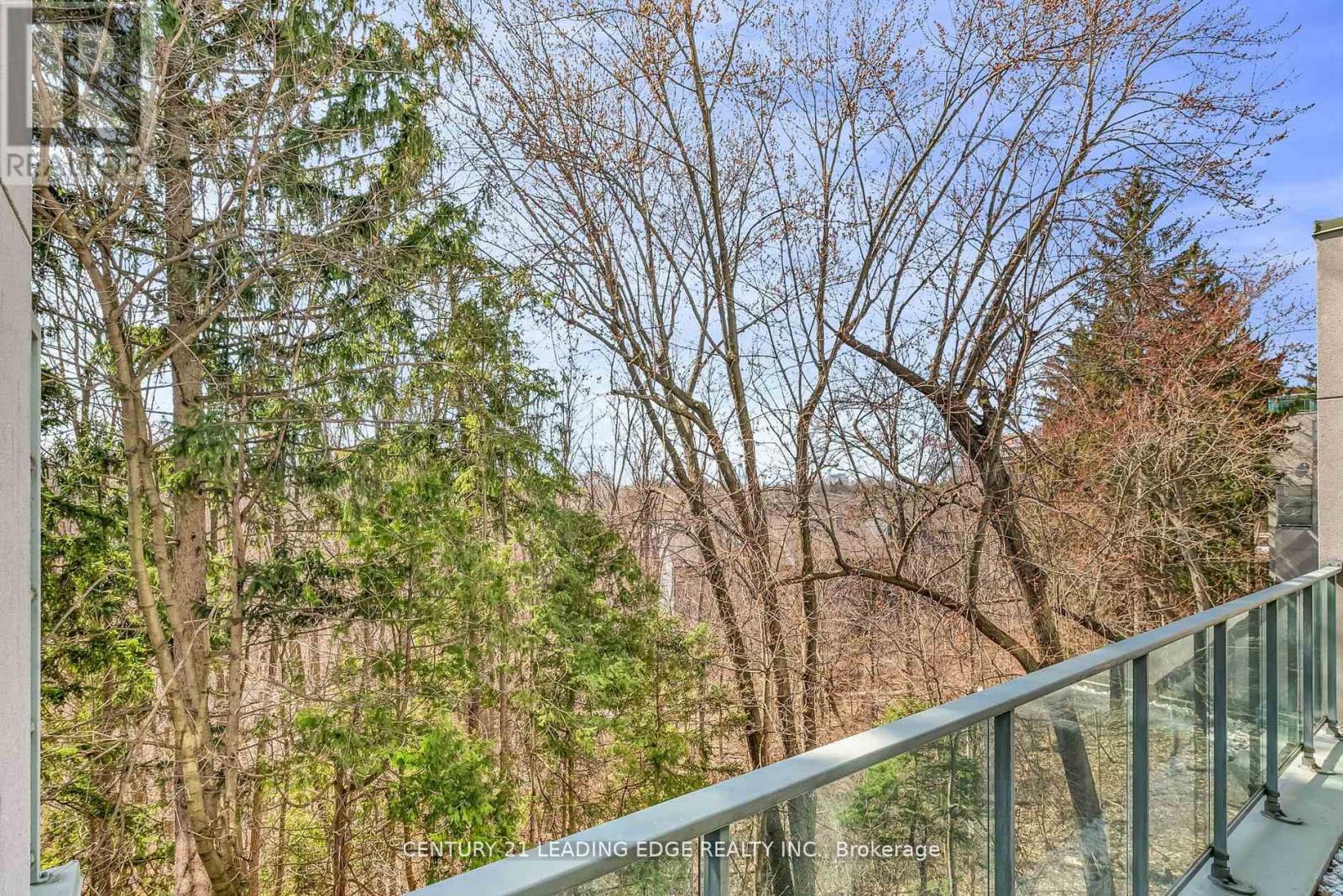 208 - 1 Watergarden Way, Toronto, Ontario  M2K 2Z7 - Photo 30 - C12951118