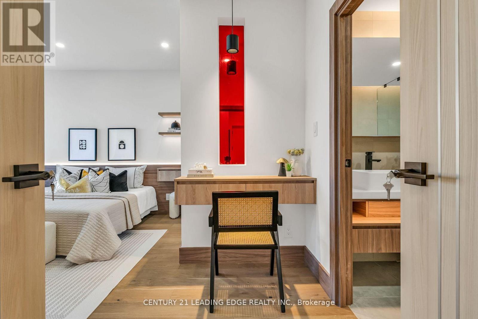 208 - 1 Watergarden Way, Toronto, Ontario  M2K 2Z7 - Photo 36 - C12951118