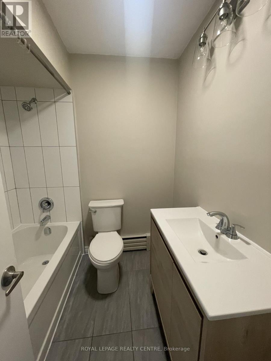 Unit 3 - 339 Sheppard Avenue E, Toronto, Ontario  M2N 3B3 - Photo 10 - C12951124