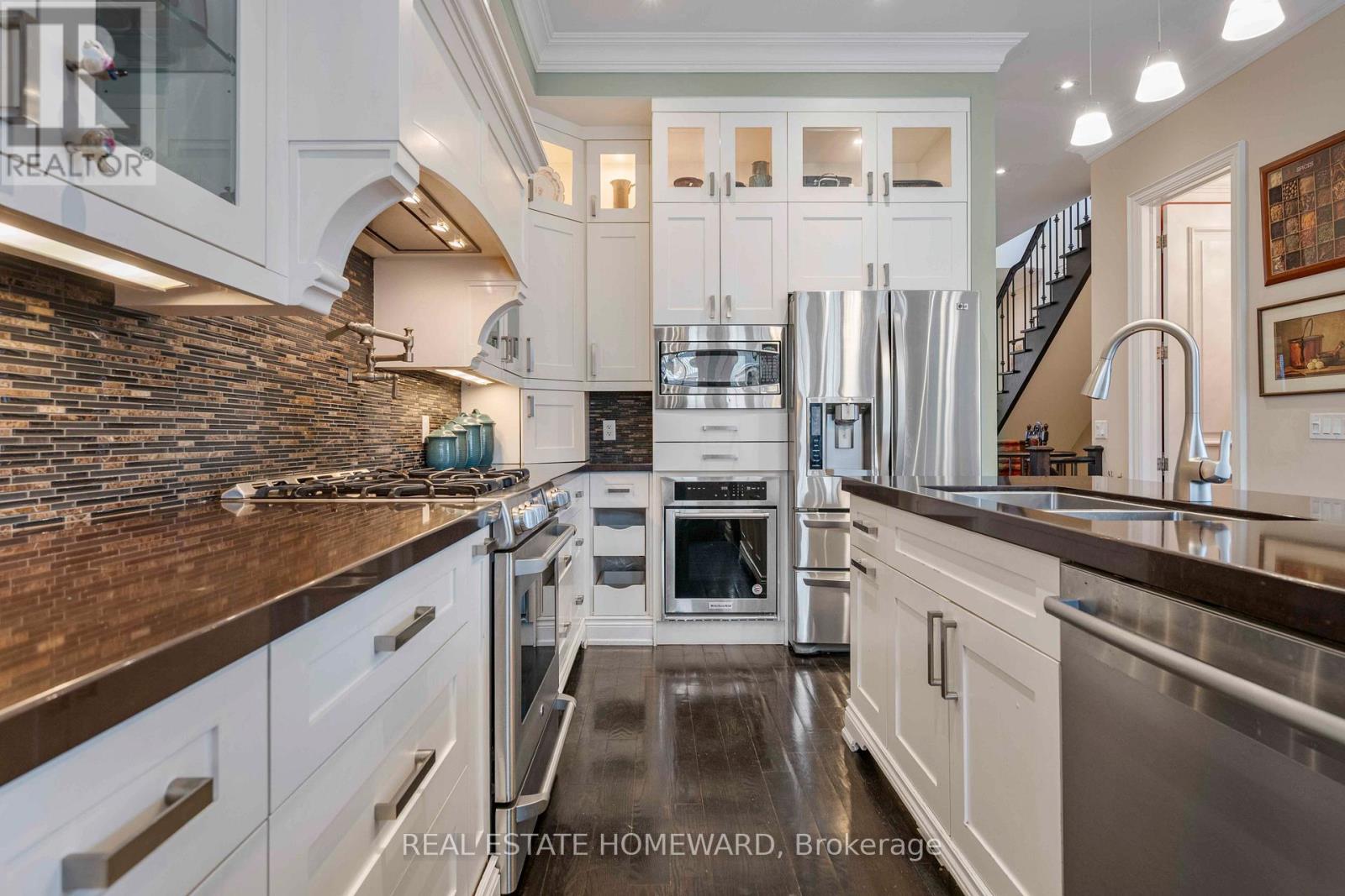 329 Cranbrooke Avenue, Toronto, Ontario  M5M 1M9 - Photo 15 - C12951126