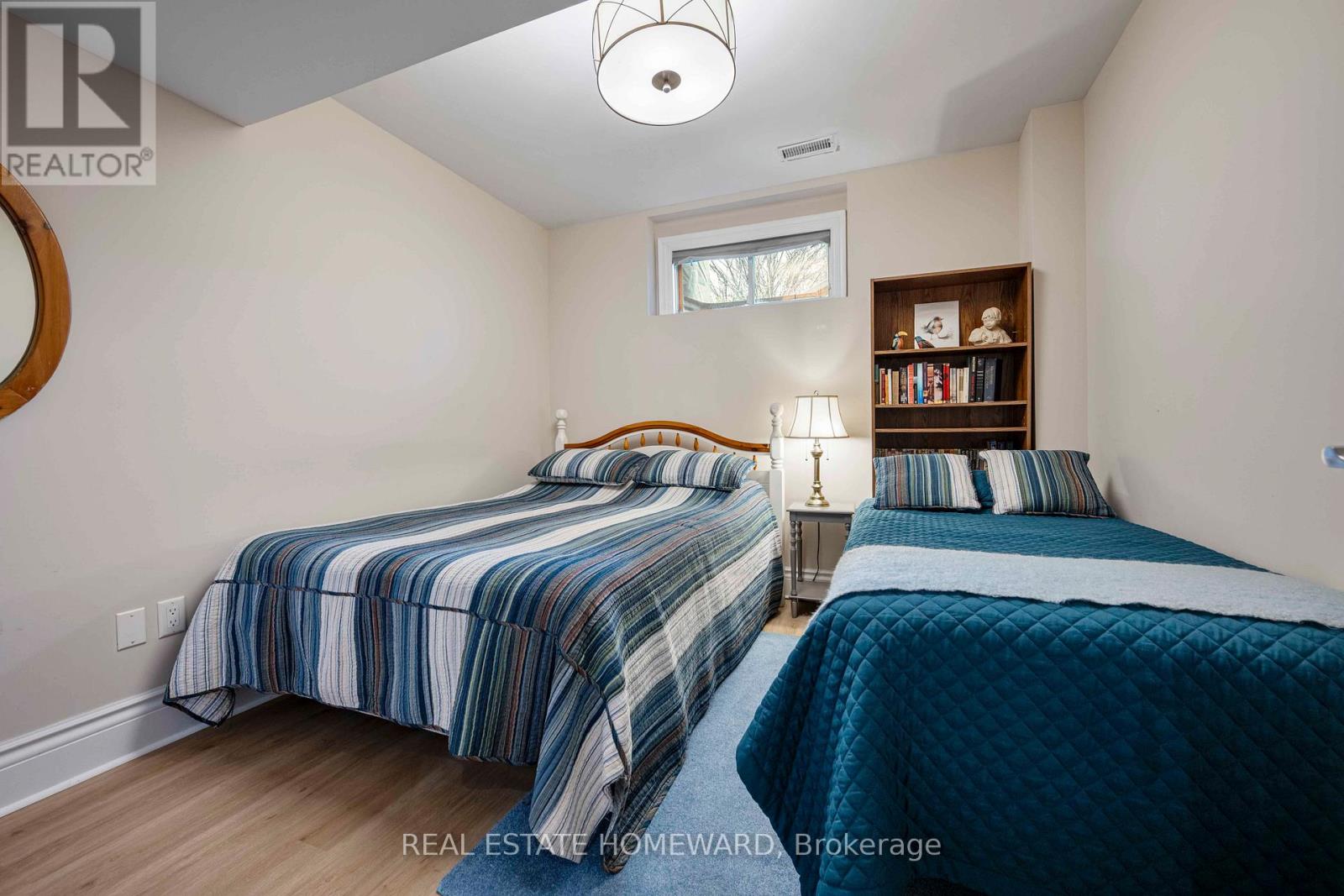 329 Cranbrooke Avenue, Toronto, Ontario  M5M 1M9 - Photo 39 - C12951126