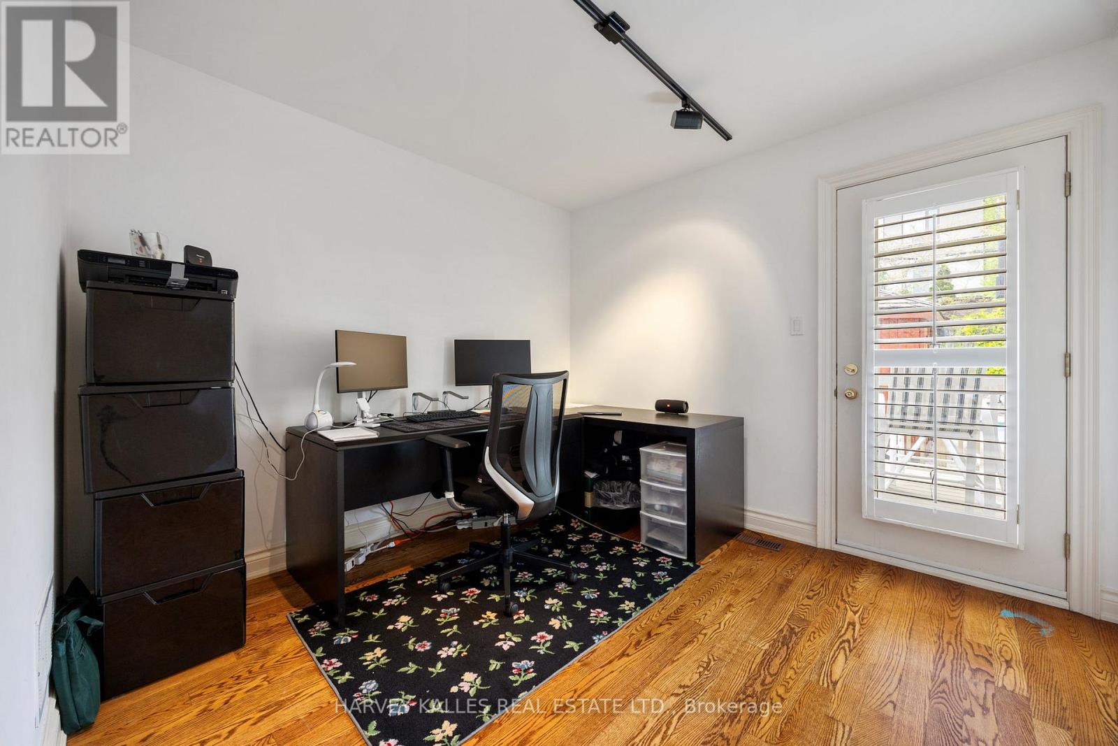 26 Forest Ridge Drive, Toronto, Ontario  M6B 1H3 - Photo 18 - C12951222