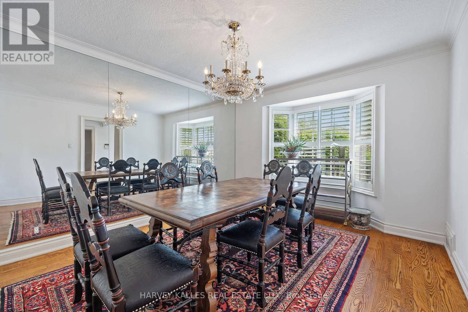 26 Forest Ridge Drive, Toronto, Ontario  M6B 1H3 - Photo 7 - C12951222