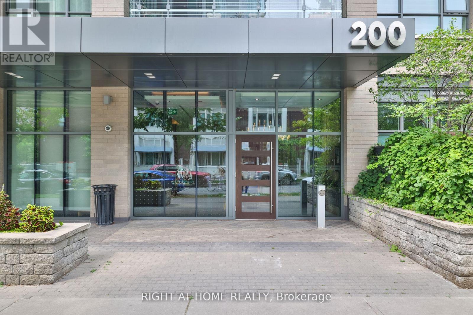 308 - 200 Sackville Street, Toronto, Ontario  M5A 0B9 - Photo 2 - C12951254