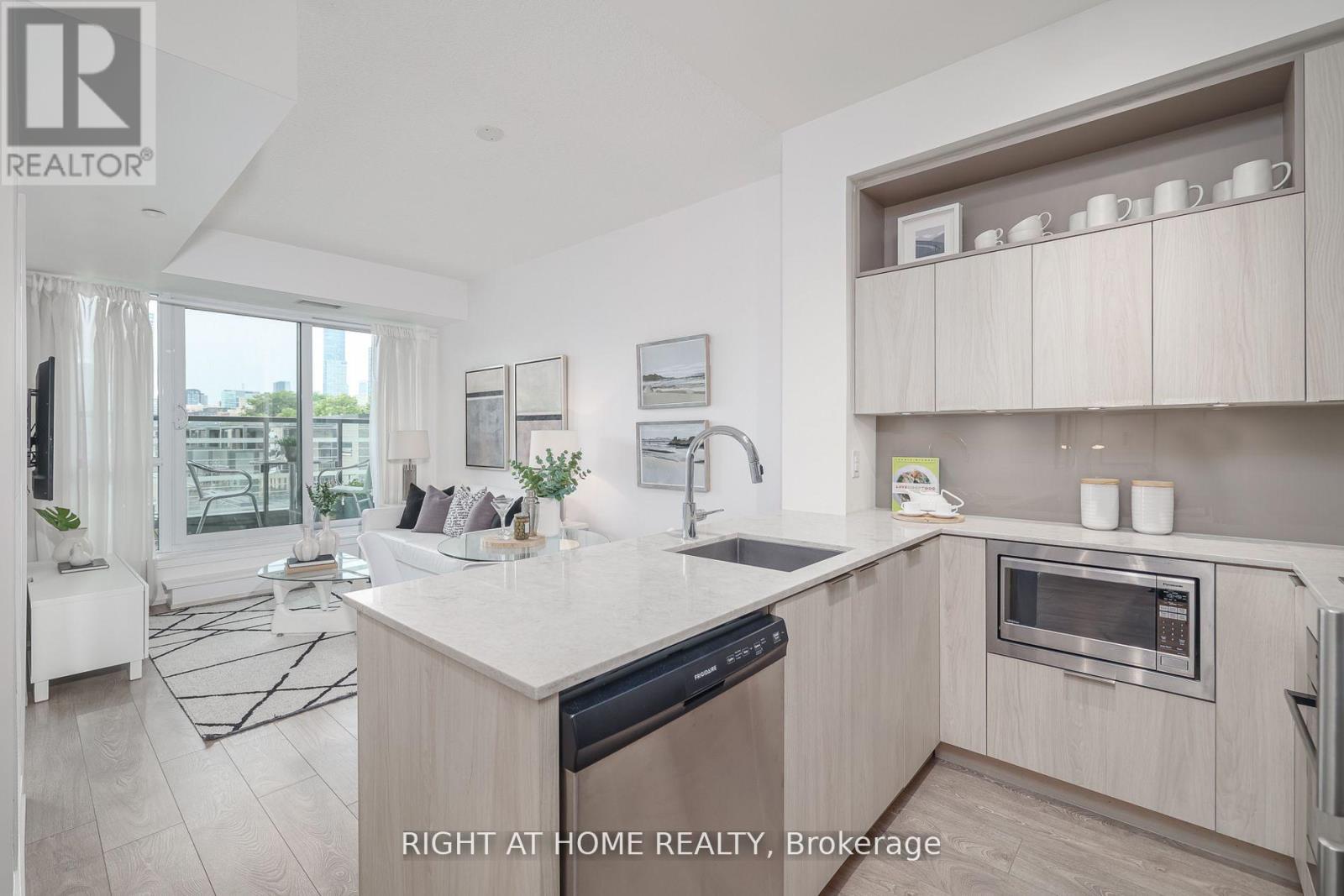 308 - 200 Sackville Street, Toronto, Ontario  M5A 0B9 - Photo 5 - C12951254