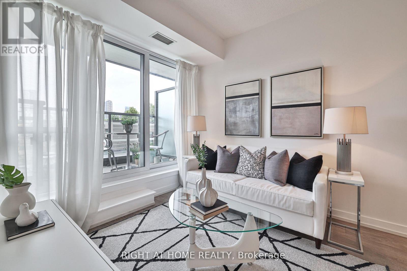 308 - 200 Sackville Street, Toronto, Ontario  M5A 0B9 - Photo 7 - C12951254