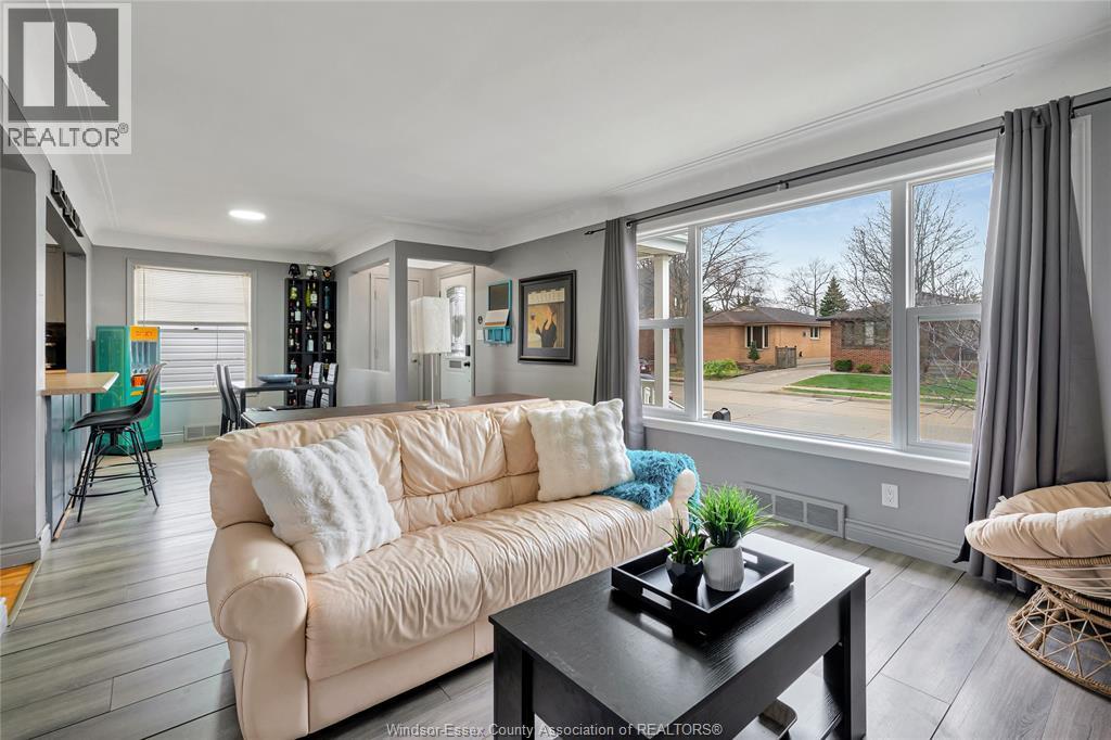 250 Isabelle, Windsor, Ontario  N8S 3A6 - Photo 5 - 26006922