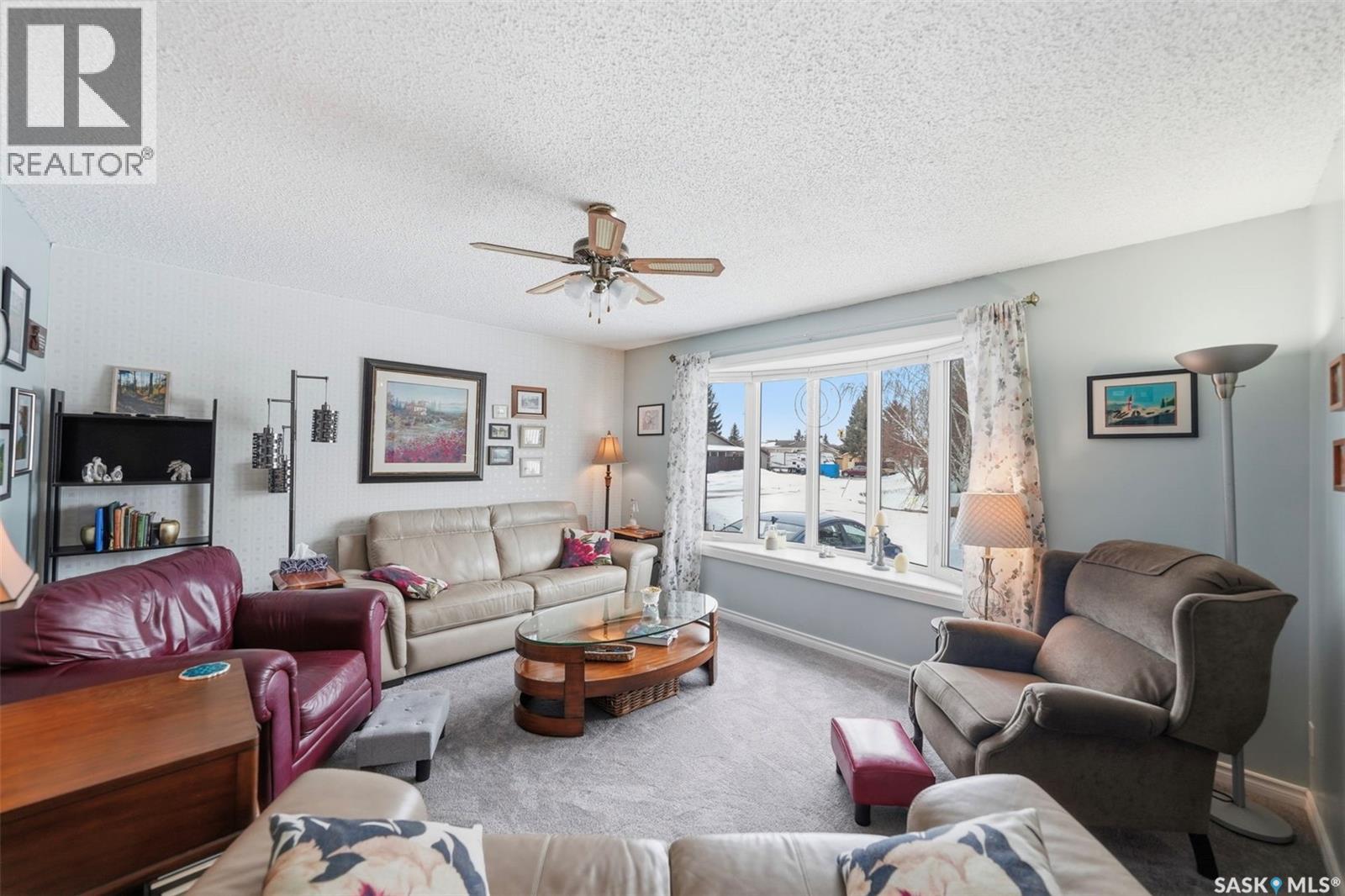 313 7th Avenue W, Watrous, Saskatchewan  S0K 4T0 - Photo 4 - SK031903