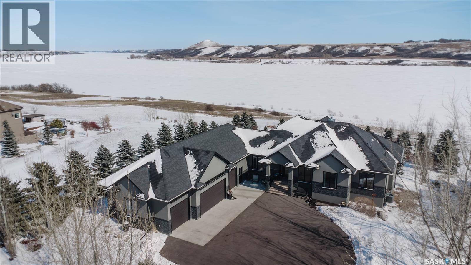 17 Sunrise Drive N, Dundurn Rm No. 314, Saskatchewan  S0K 1K0 - Photo 3 - SK031901