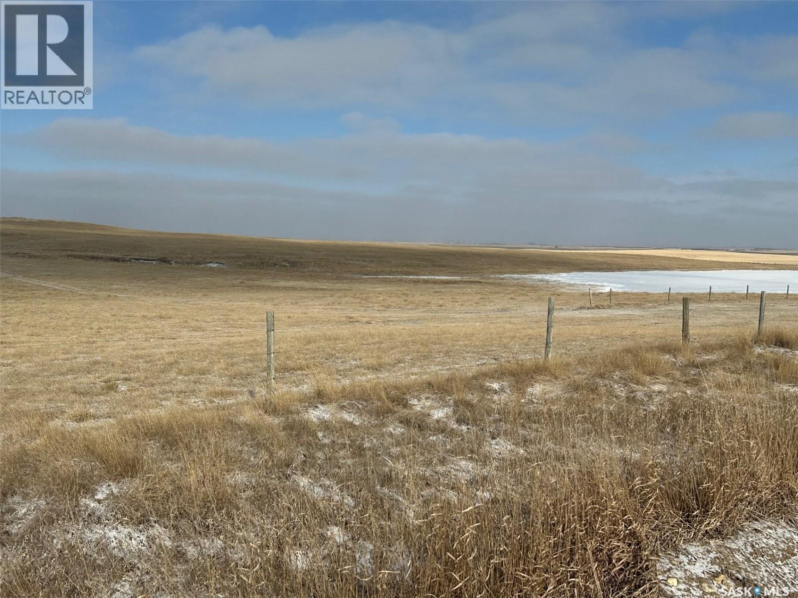 Dunn Ranch South, Key West Rm No. 70, Saskatchewan  S0C 0A1 - Photo 2 - SK031865