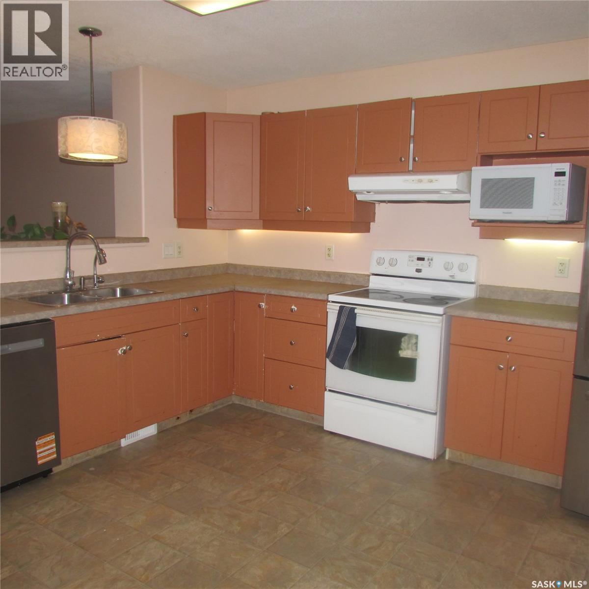 2164 Toronto Street, Regina, Saskatchewan  S4P 0B8 - Photo 6 - SK031838