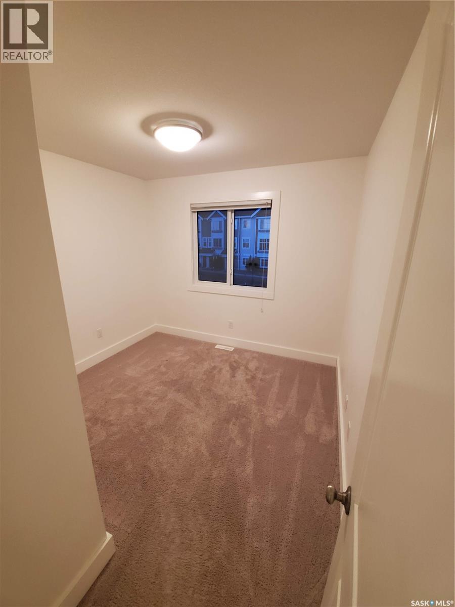 447 Eaton Lane, Saskatoon, Saskatchewan  S7V 0H5 - Photo 16 - SK031812