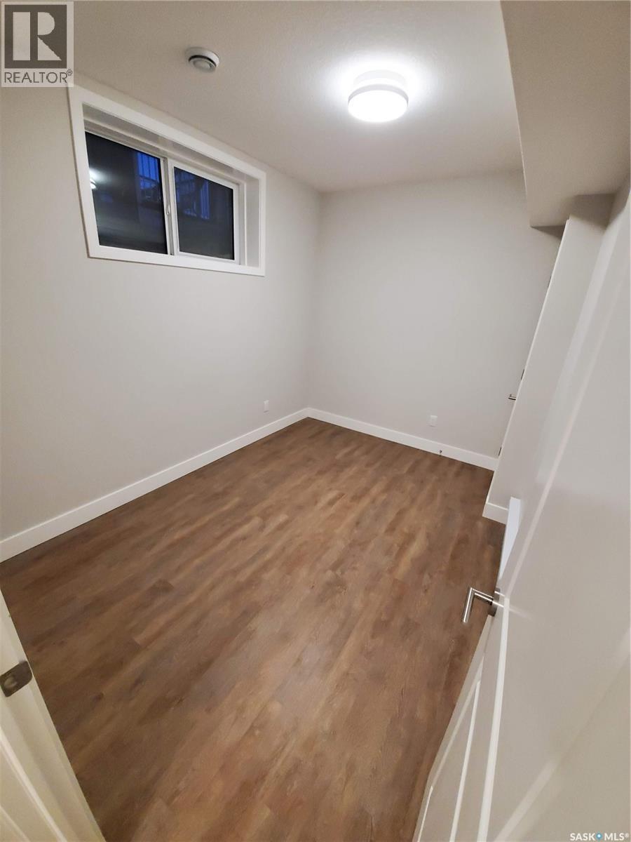 447 Eaton Lane, Saskatoon, Saskatchewan  S7V 0H5 - Photo 22 - SK031812