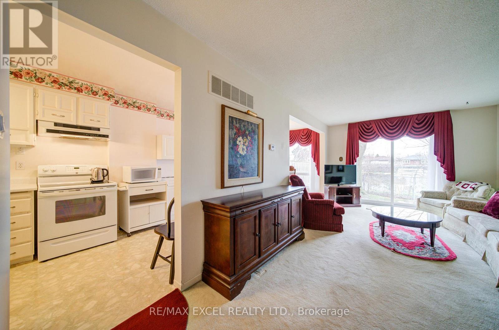 36 - 3000 Midland Avenue, Toronto, Ontario  M1S 3T1 - Photo 10 - E12951134