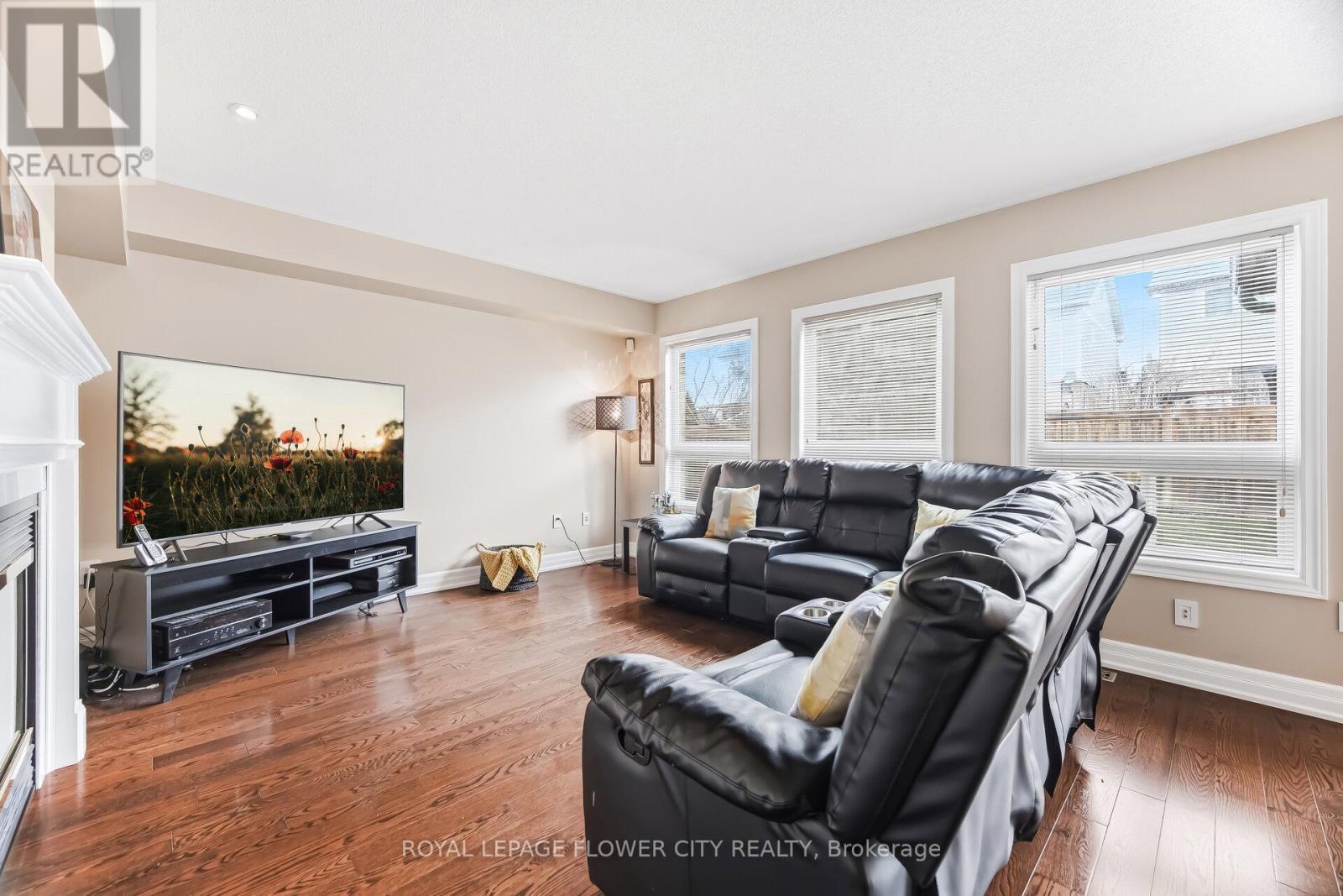 4 Fawcett Avenue, Whitby, Ontario  L1R 3A1 - Photo 20 - E12951152