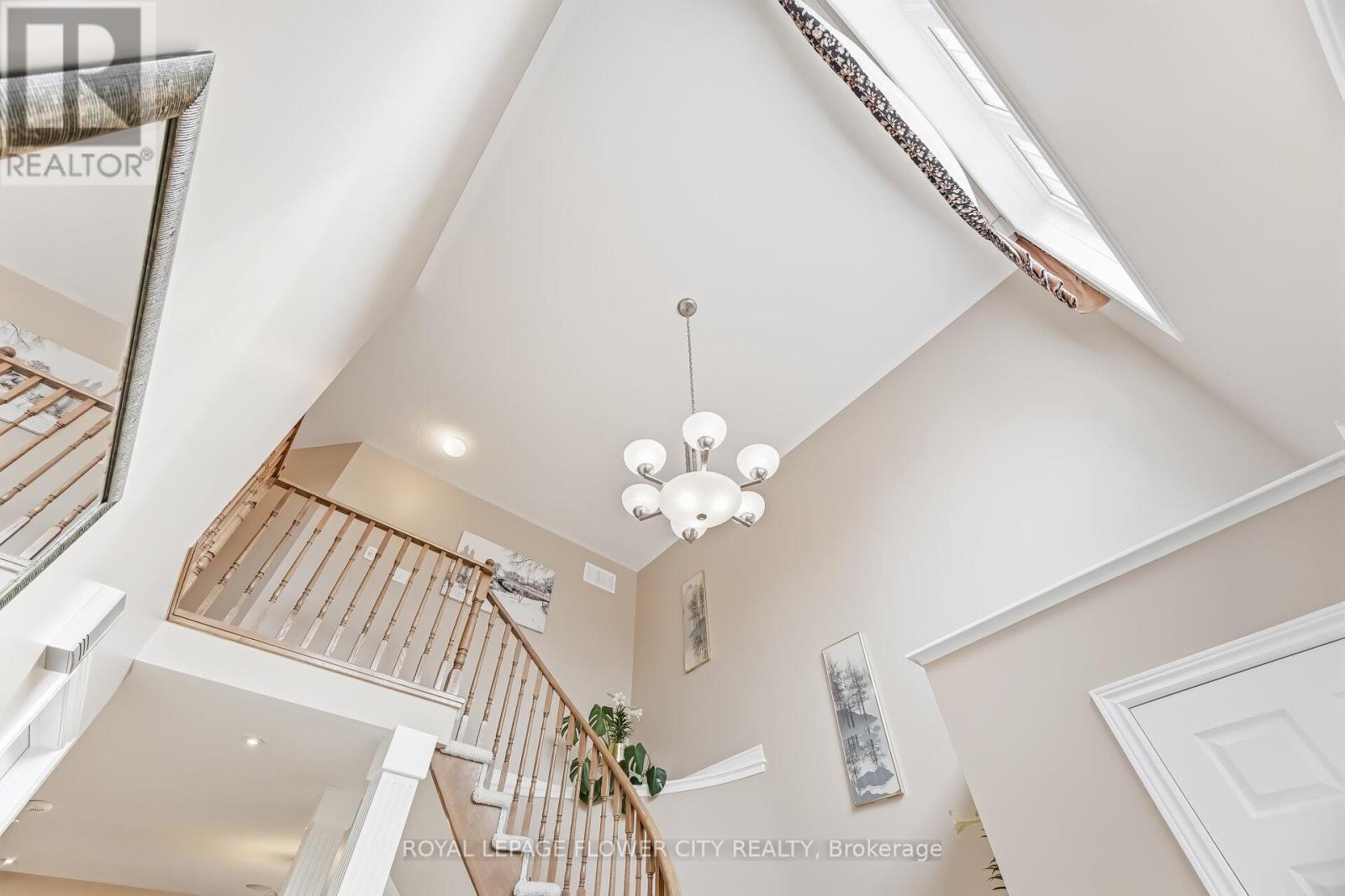 4 Fawcett Avenue, Whitby, Ontario  L1R 3A1 - Photo 24 - E12951152