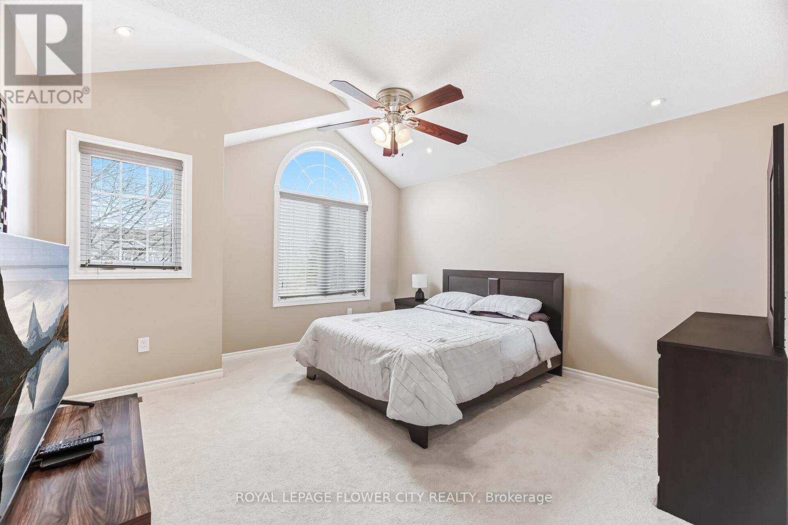 4 Fawcett Avenue, Whitby, Ontario  L1R 3A1 - Photo 30 - E12951152