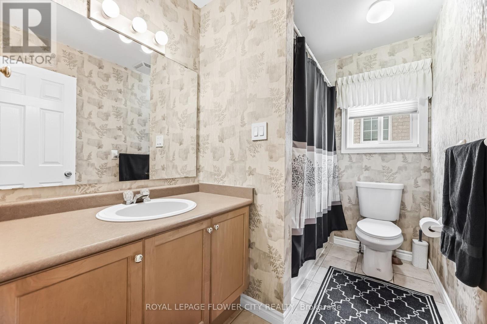 4 Fawcett Avenue, Whitby, Ontario  L1R 3A1 - Photo 36 - E12951152