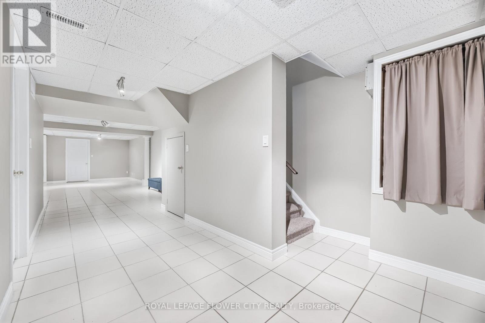 4 Fawcett Avenue, Whitby, Ontario  L1R 3A1 - Photo 38 - E12951152