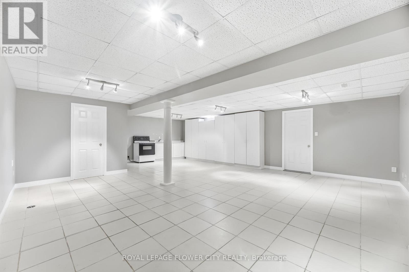 4 Fawcett Avenue, Whitby, Ontario  L1R 3A1 - Photo 39 - E12951152