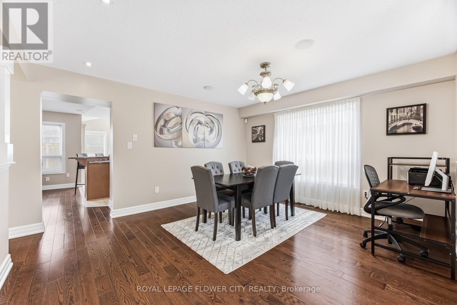 4 Fawcett Avenue, Whitby, Ontario  L1R 3A1 - Photo 6 - E12951152