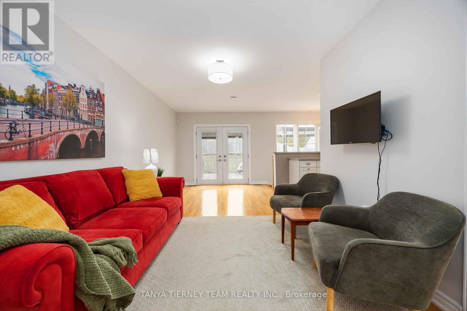 1130 Oakhill Avenue, Oshawa, Ontario  L1K 2P1 - Photo 6 - E12951178