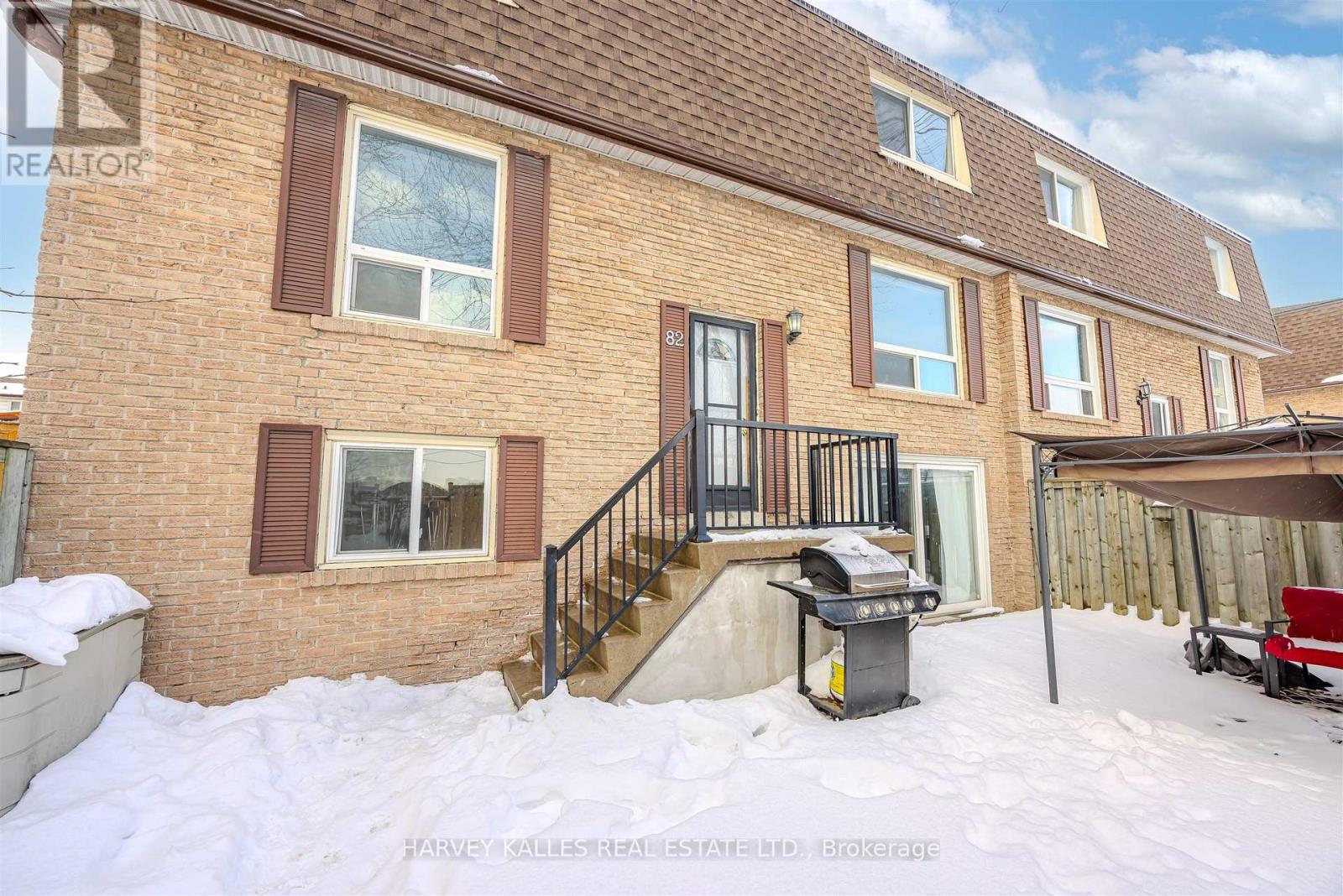 82 - 321 Blackthorn Street, Oshawa, Ontario  L1K 1L3 - Photo 2 - E12951276