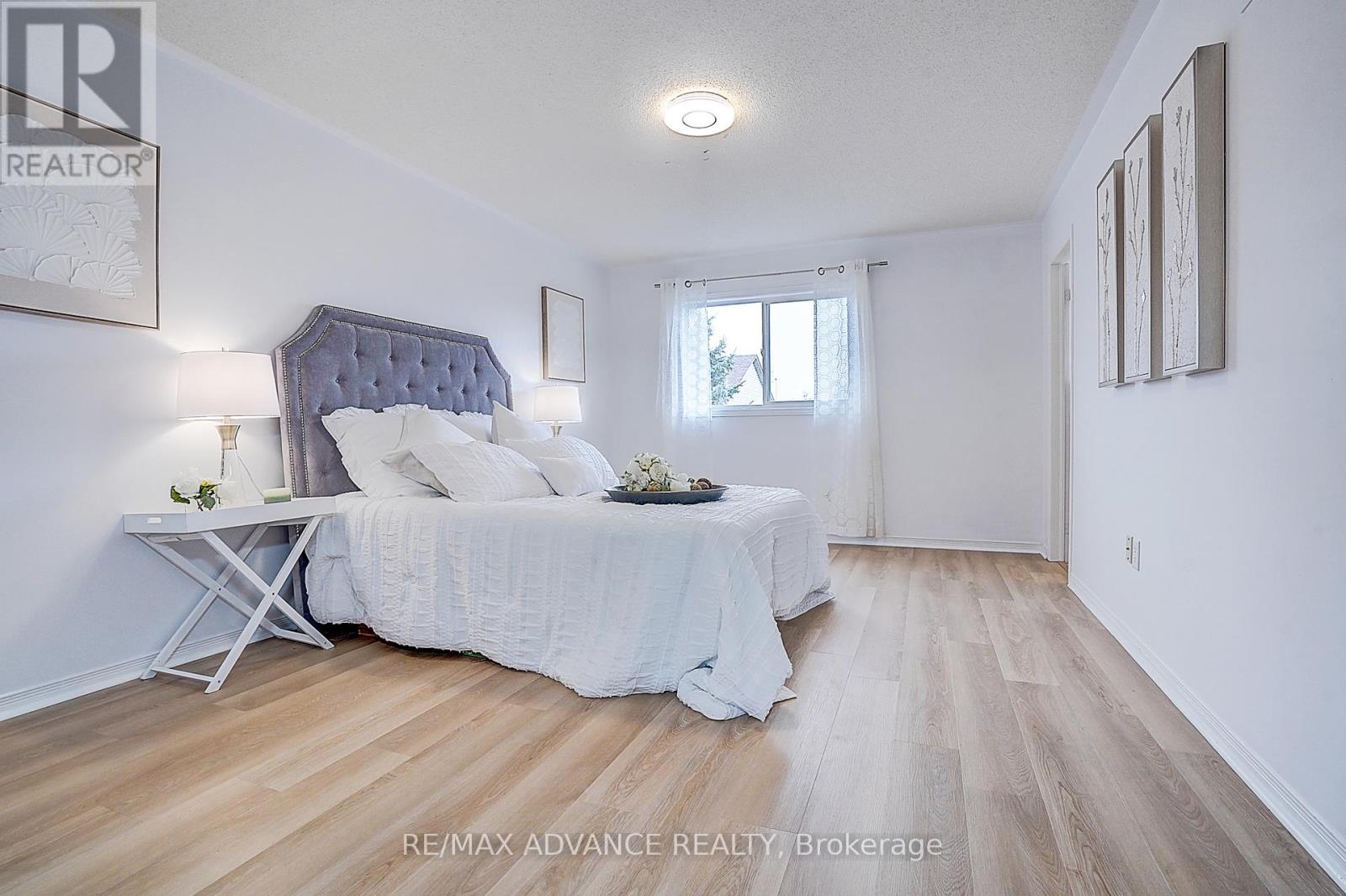 140 Vanguard Road W, Vaughan, Ontario  L4K 5G8 - Photo 27 - N12950968
