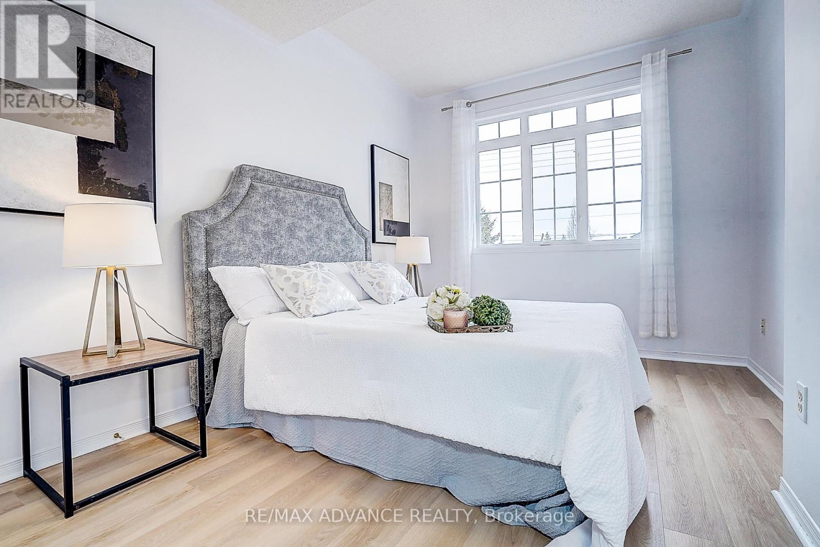 140 Vanguard Road W, Vaughan, Ontario  L4K 5G8 - Photo 36 - N12950968