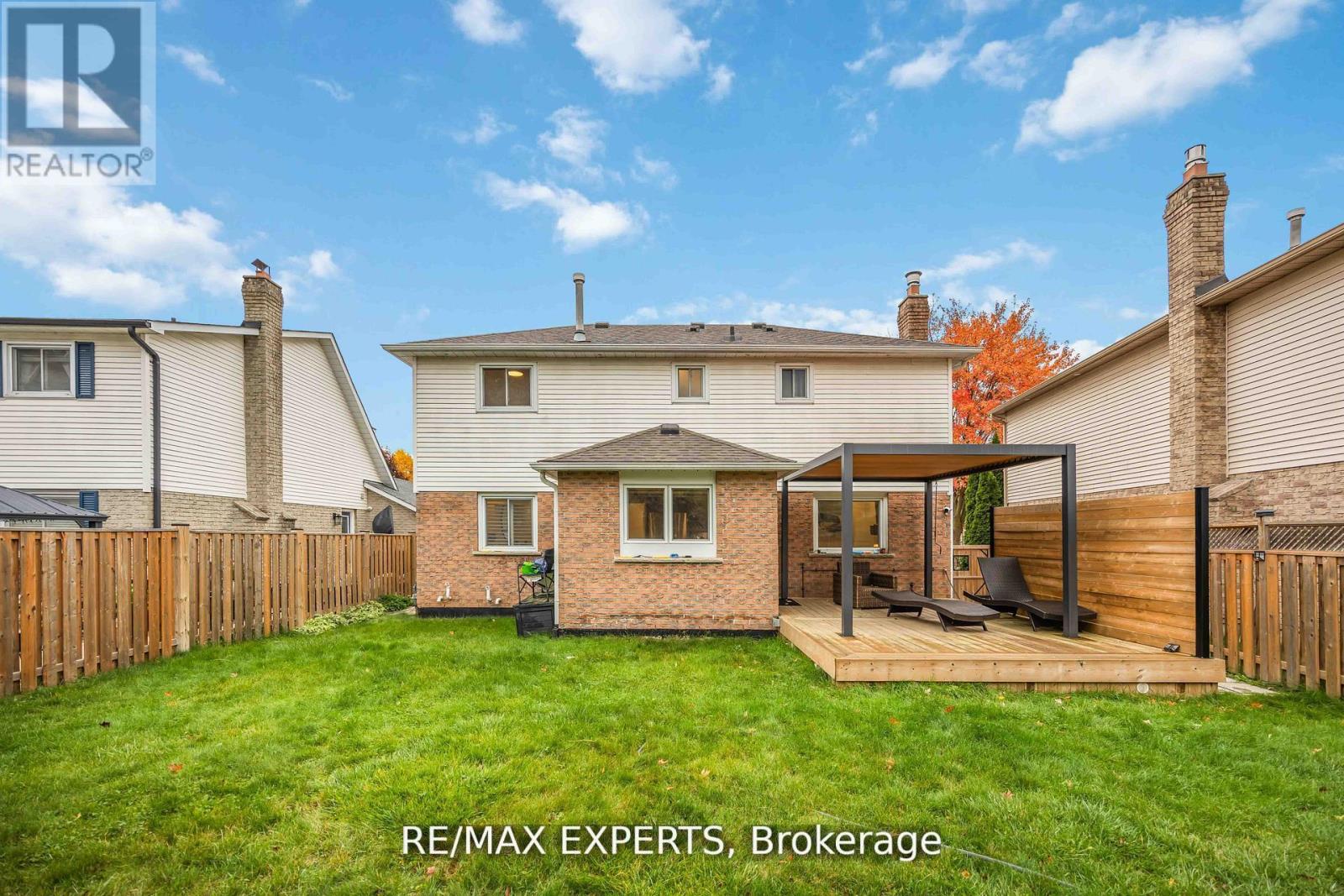 93 Stiver Drive, Newmarket, Ontario  L3Y 7W2 - Photo 26 - N12950976