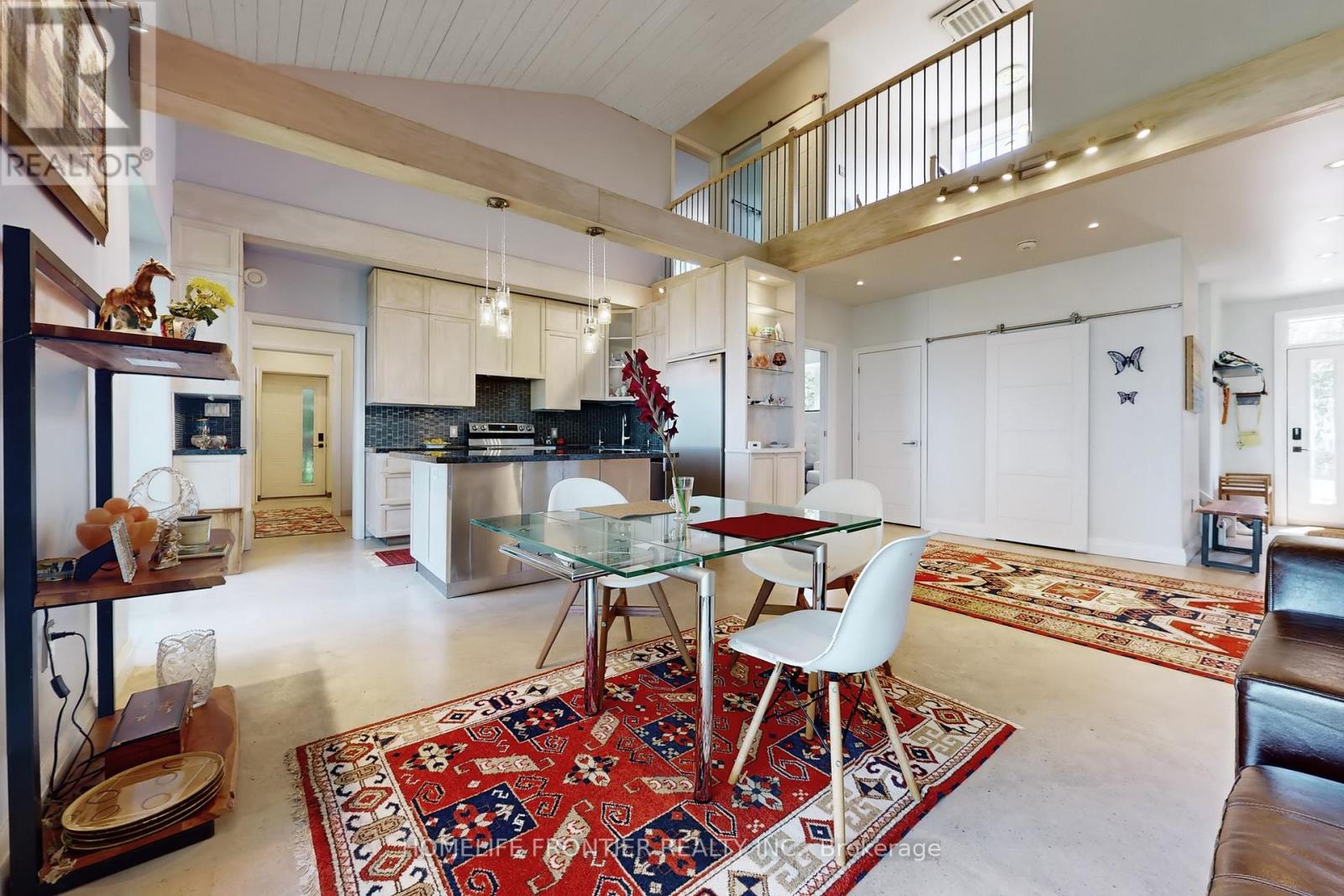 44 Irving Drive, Georgina, Ontario  L0E 1N0 - Photo 10 - N12950982