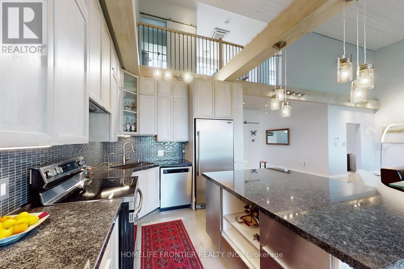 44 Irving Drive, Georgina, Ontario  L0E 1N0 - Photo 13 - N12950982