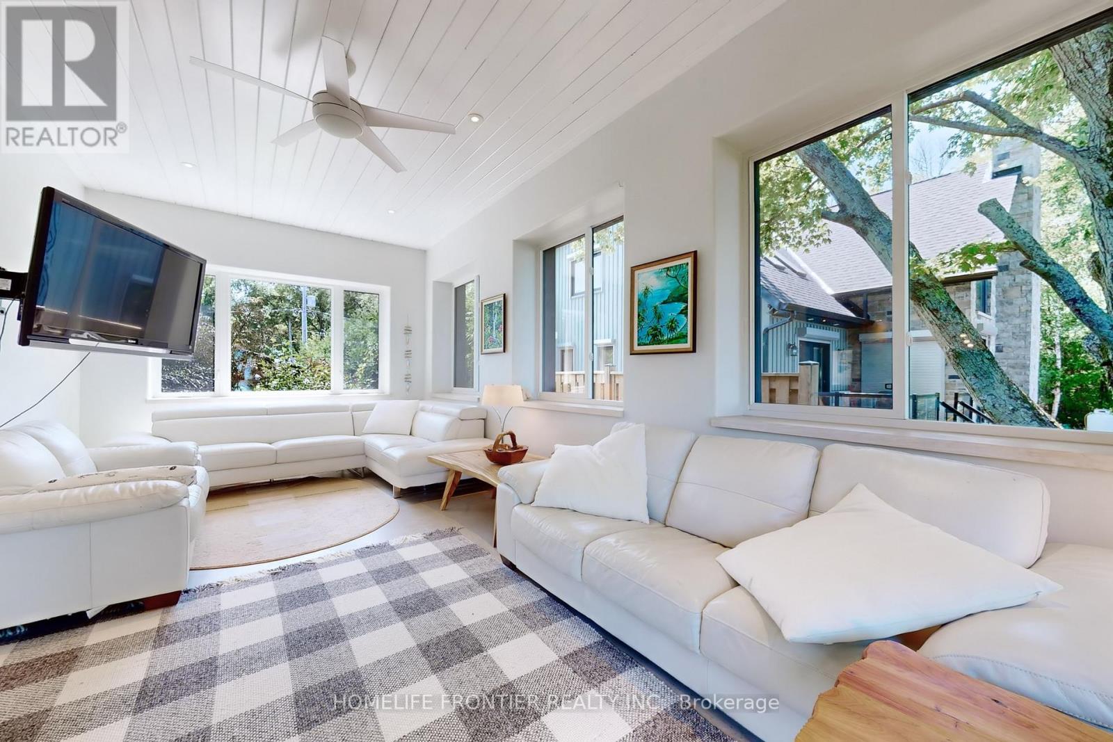 44 Irving Drive, Georgina, Ontario  L0E 1N0 - Photo 15 - N12950982