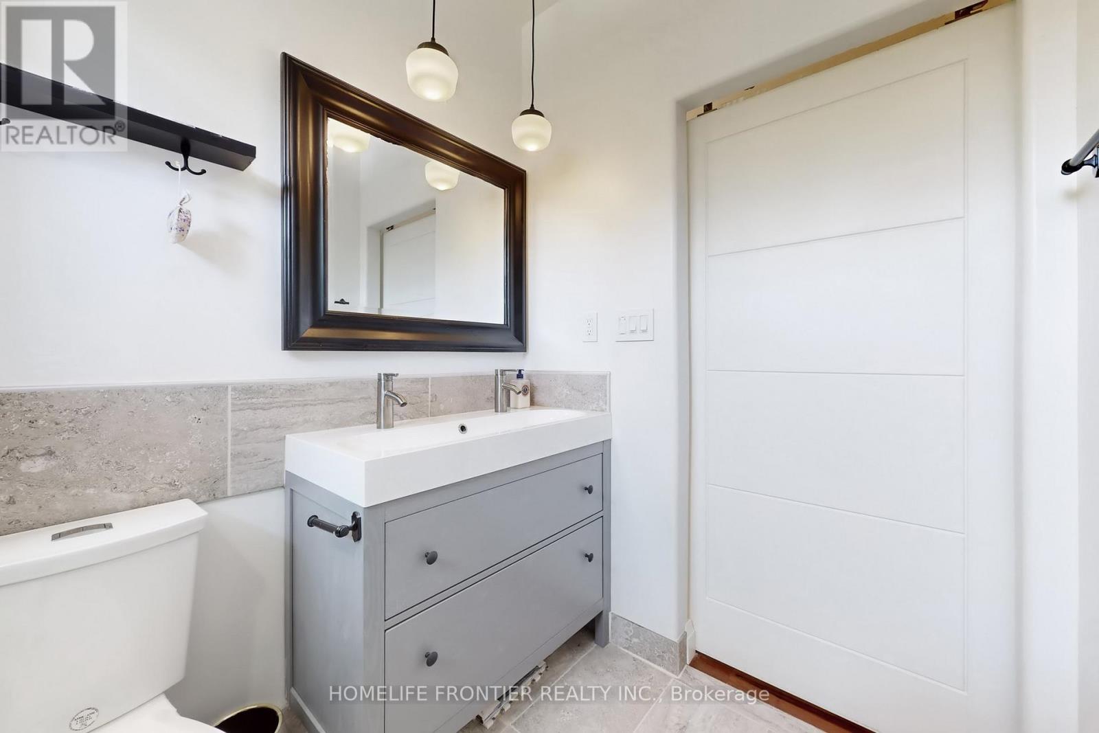 44 Irving Drive, Georgina, Ontario  L0E 1N0 - Photo 32 - N12950982