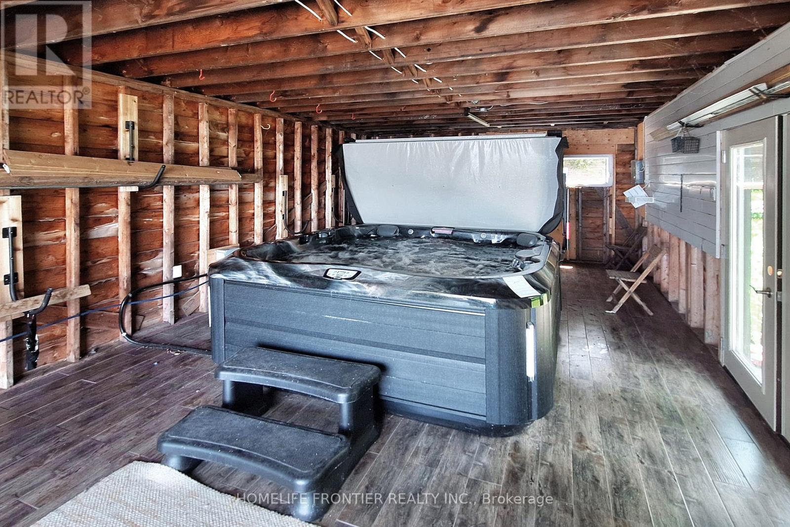 44 Irving Drive, Georgina, Ontario  L0E 1N0 - Photo 40 - N12950982