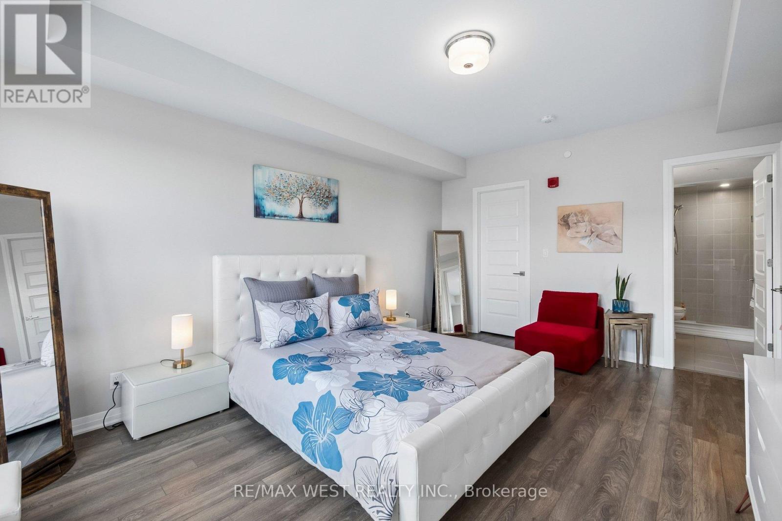 605 - 58 Adam Sellers Street, Markham, Ontario  L6B 1P5 - Photo 11 - N12951006