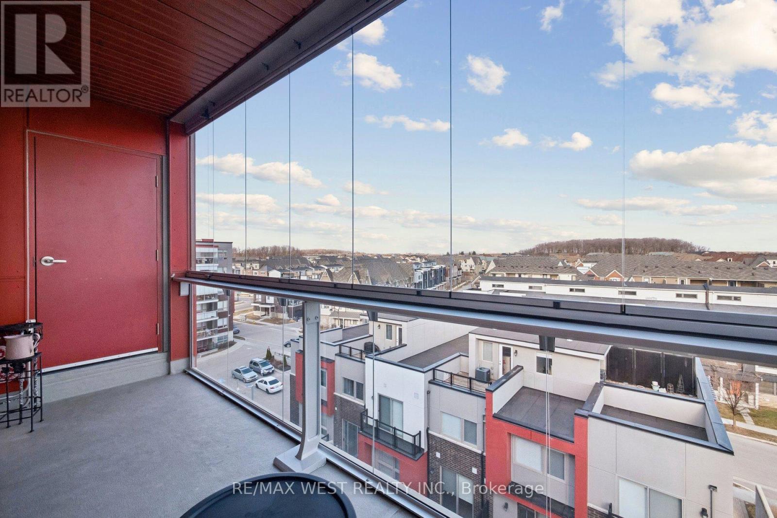 605 - 58 Adam Sellers Street, Markham, Ontario  L6B 1P5 - Photo 12 - N12951006