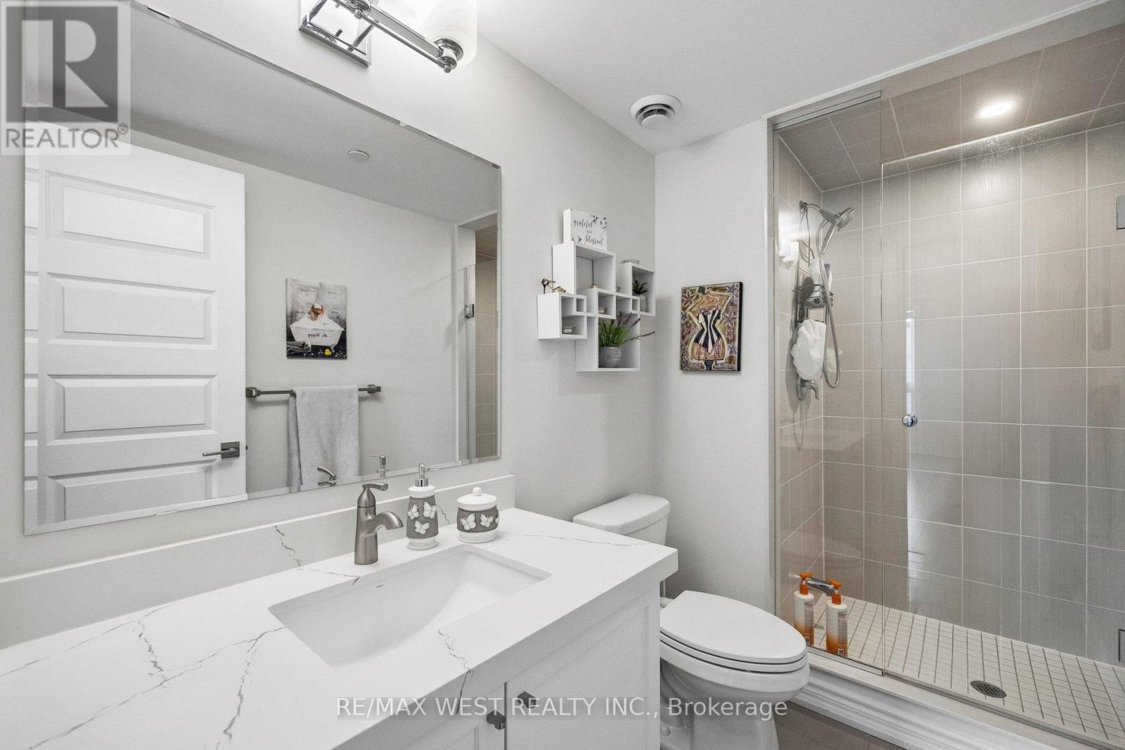 605 - 58 Adam Sellers Street, Markham, Ontario  L6B 1P5 - Photo 8 - N12951006