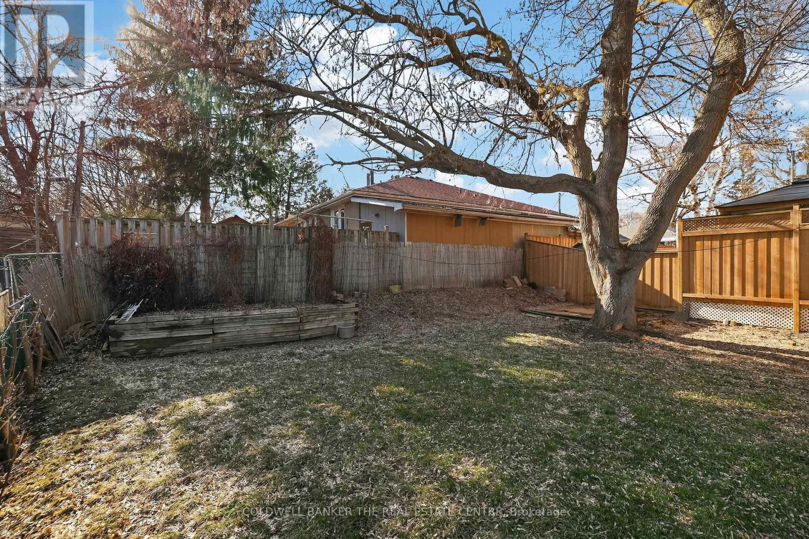 226 Septonne Avenue, Newmarket, Ontario  L3Y 2W6 - Photo 25 - N12951032