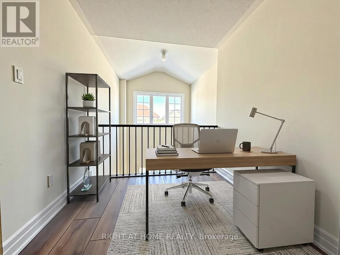 17 Mercury Avenue, Georgina, Ontario  L4P 0H1 - Photo 16 - N12951050