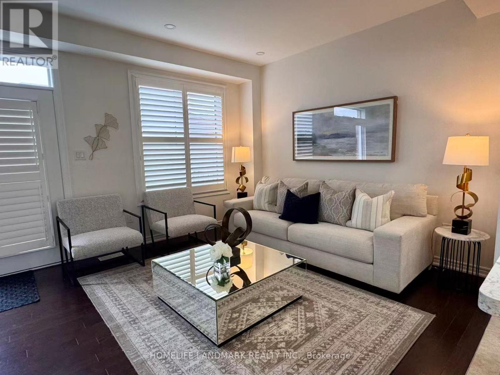 97 Cornwall Drive, Markham, Ontario  L6B 0Y8 - Photo 5 - N12951084