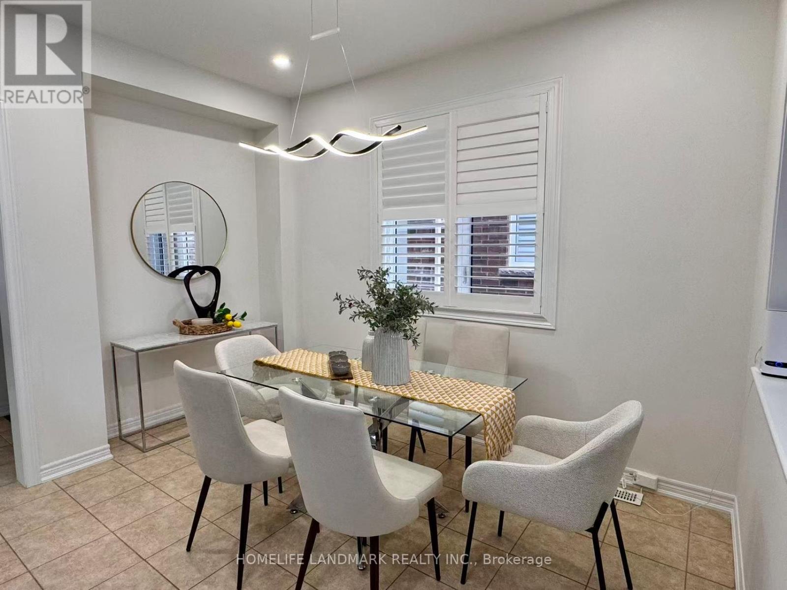 97 Cornwall Drive, Markham, Ontario  L6B 0Y8 - Photo 6 - N12951084