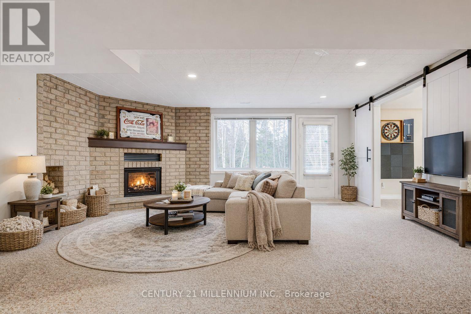 9344 County 1 Road, Adjala-Tosorontio, Ontario  L0N 1P0 - Photo 26 - N12951148