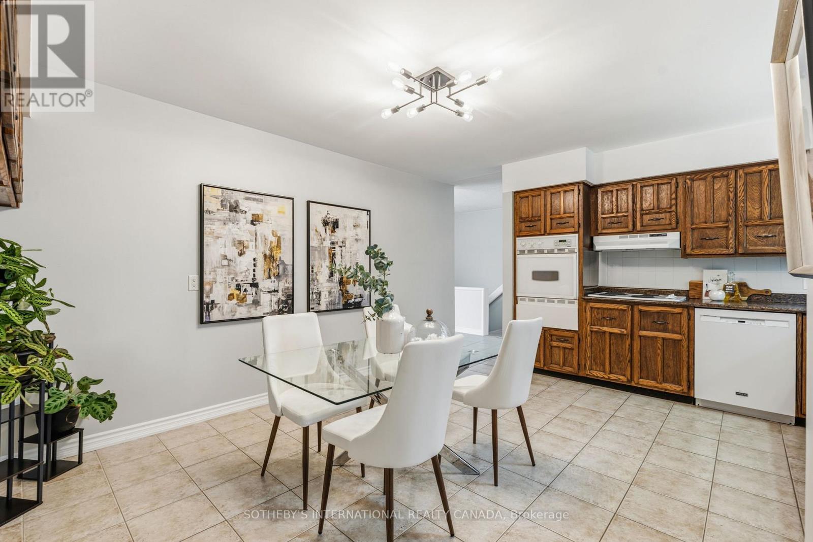 43 Northwood Road, Georgina, Ontario  L0E 1R0 - Photo 15 - N12951192