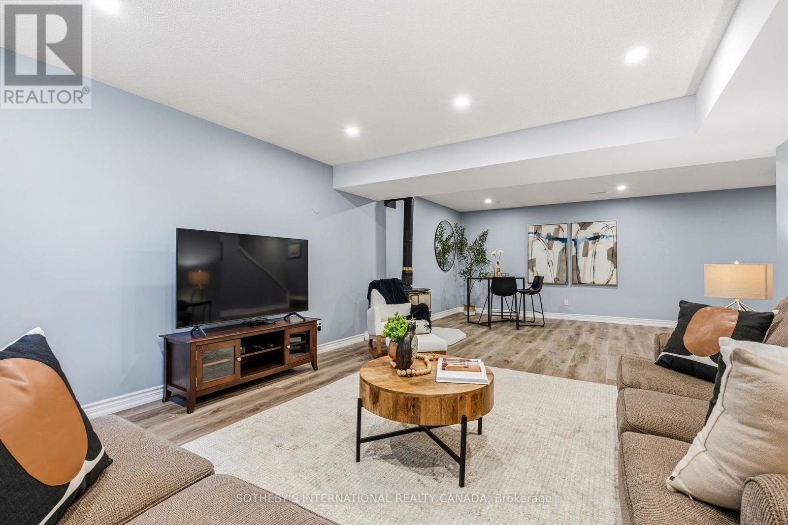 43 Northwood Road, Georgina, Ontario  L0E 1R0 - Photo 30 - N12951192