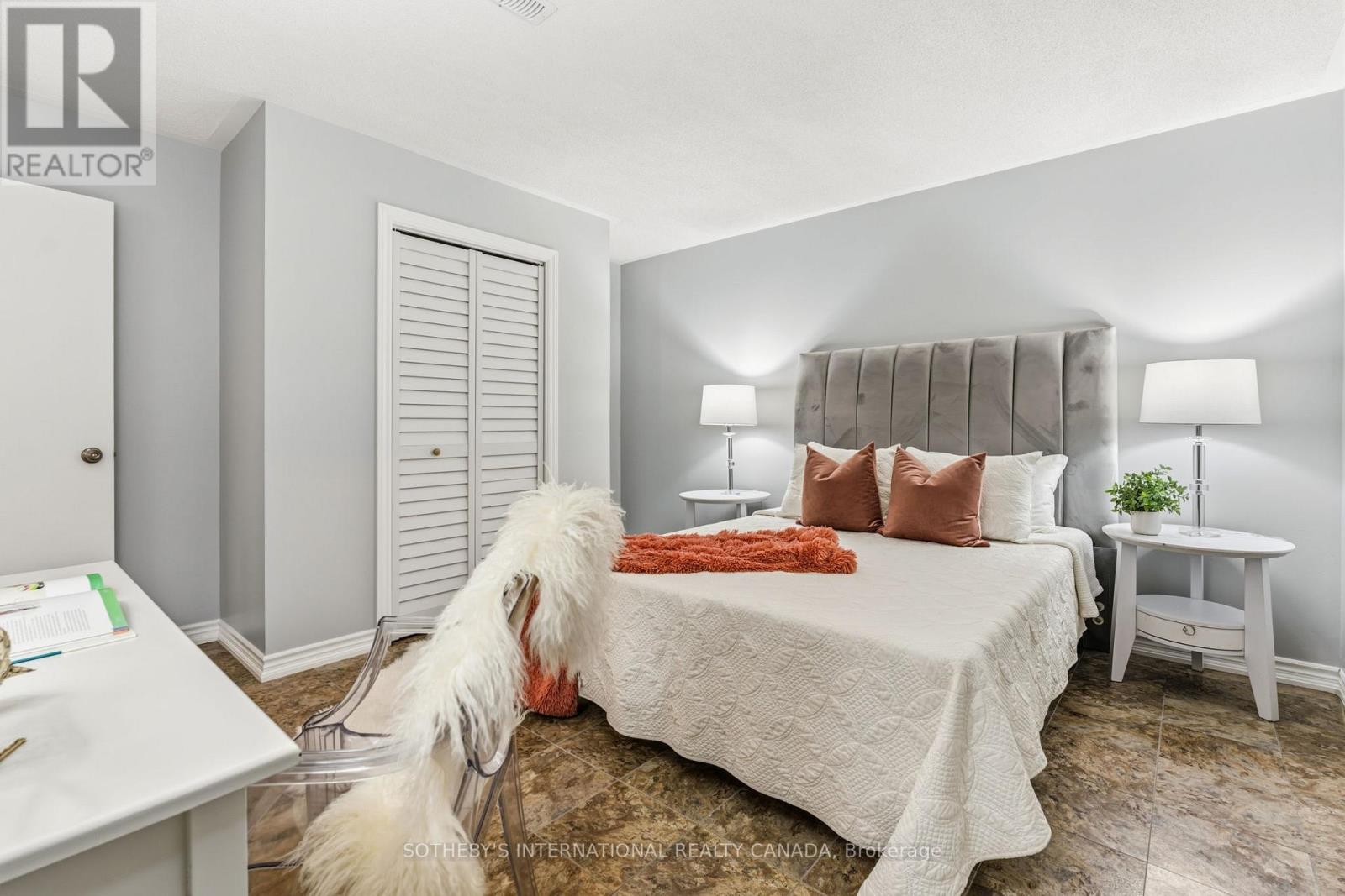 43 Northwood Road, Georgina, Ontario  L0E 1R0 - Photo 35 - N12951192