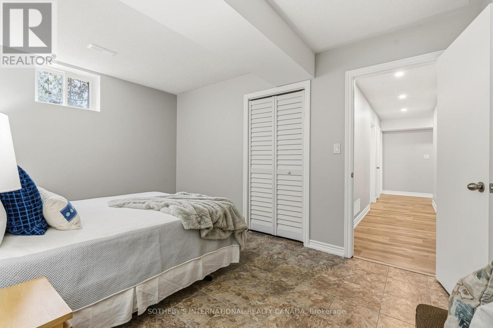 43 Northwood Road, Georgina, Ontario  L0E 1R0 - Photo 37 - N12951192