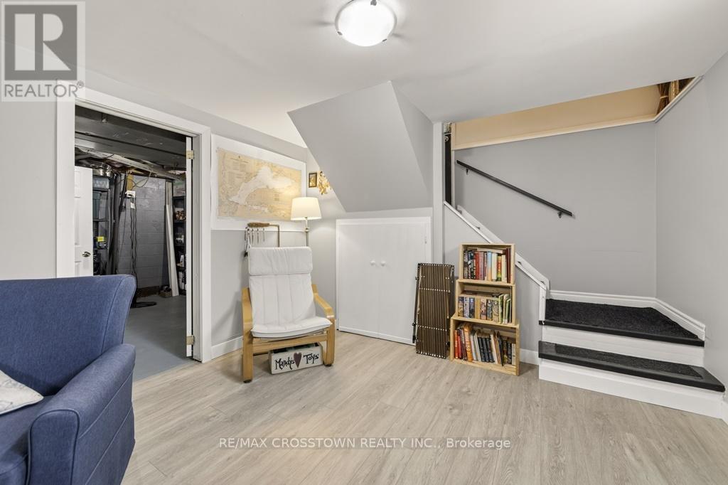 15 Smallman Drive, Wasaga Beach, Ontario  L9Z 1L1 - Photo 25 - S12951168