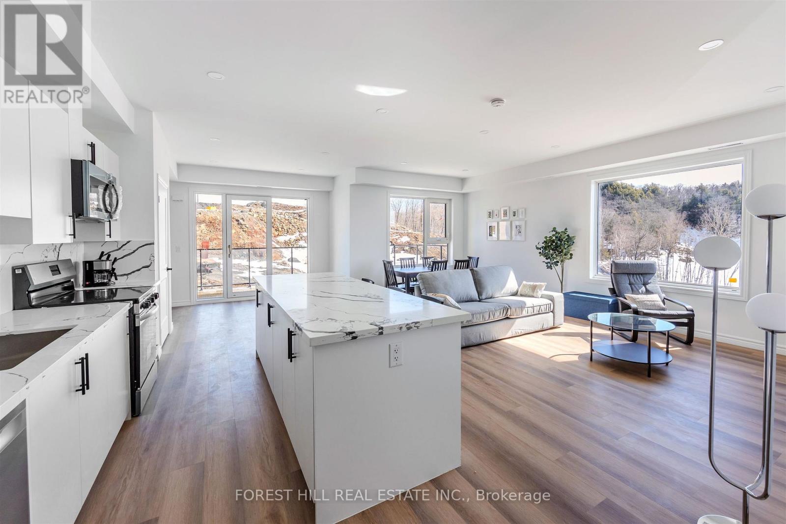 F101 - 119 Town Line Road E, Huntsville, Ontario  P1H 1S7 - Photo 4 - X12904964