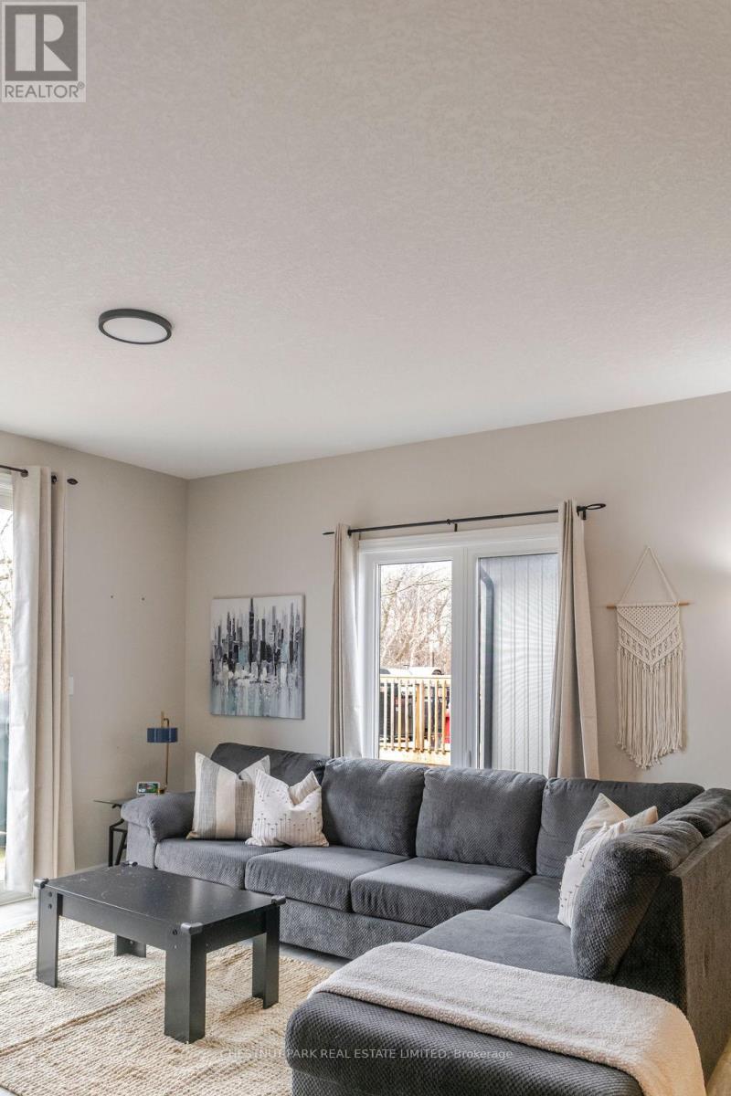 27 Dayton Court, Prince Edward County, Ontario  K0K 2T0 - Photo 13 - X12708372